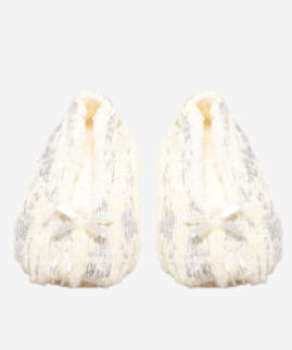 Women"s Home Slippers Cream Free Size