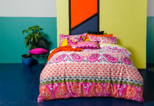 Graphic Paisley Queen Duvet Set