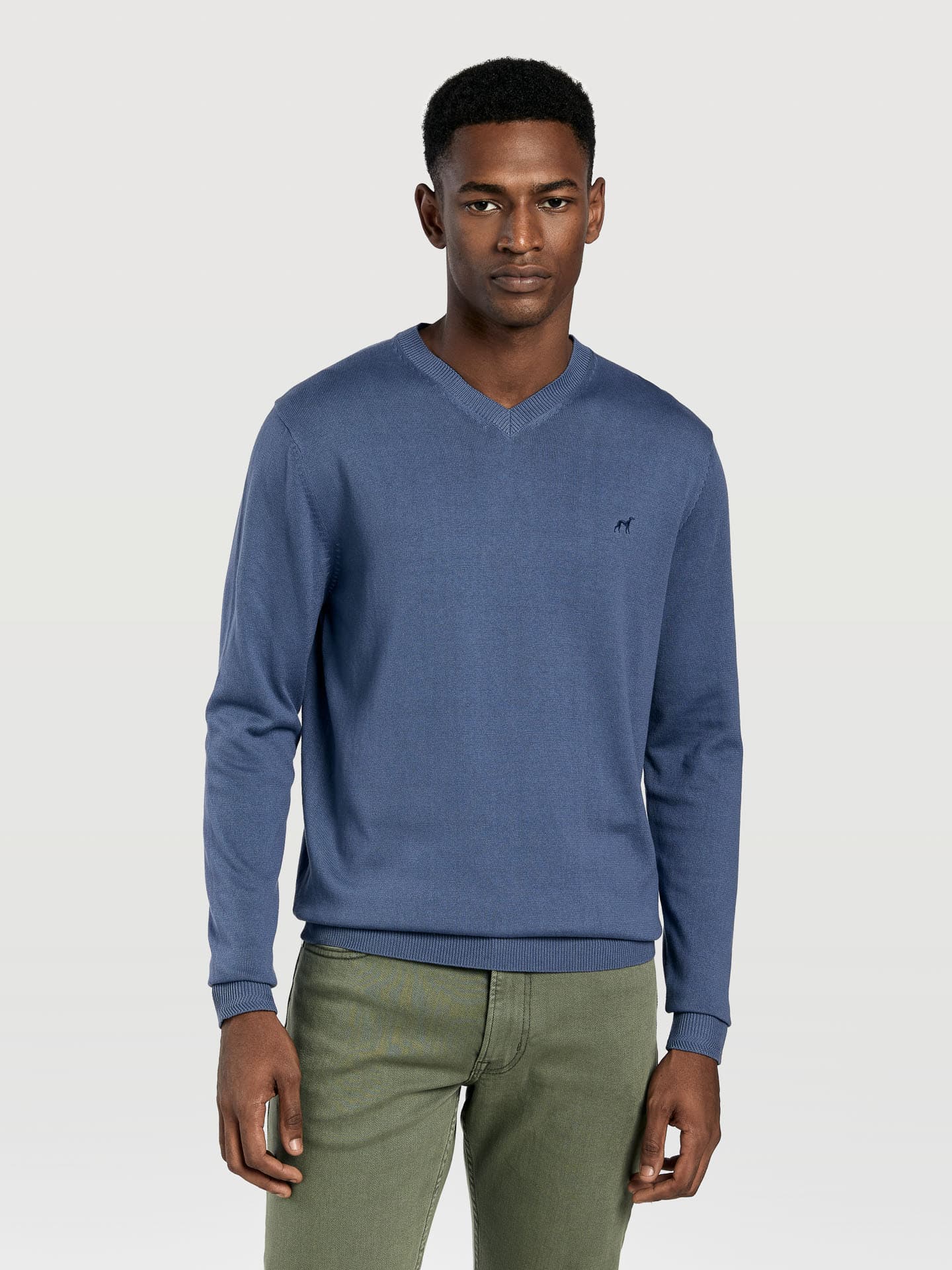 Garment dye V-neck sweater
