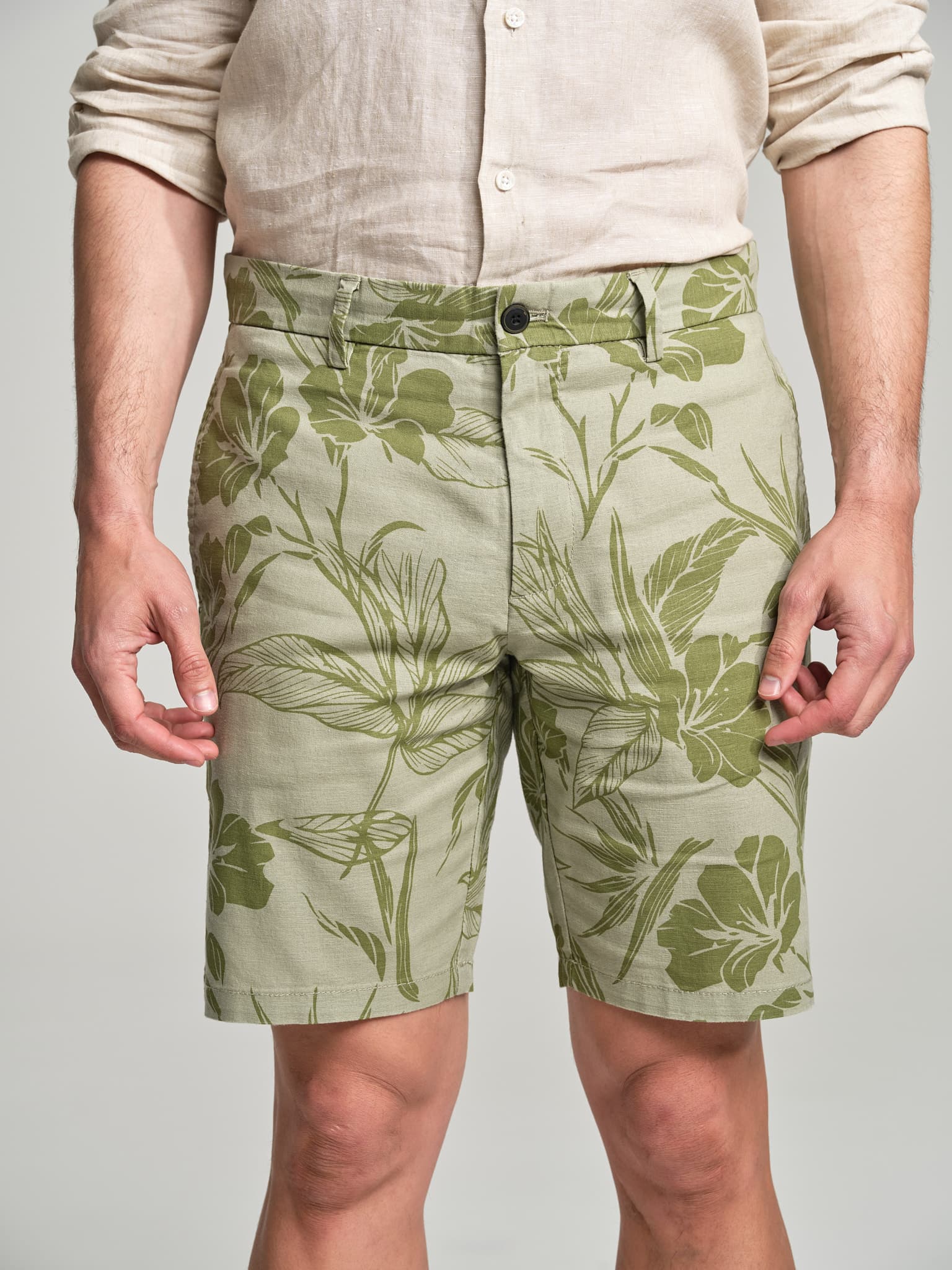 Floral bermuda shorts
