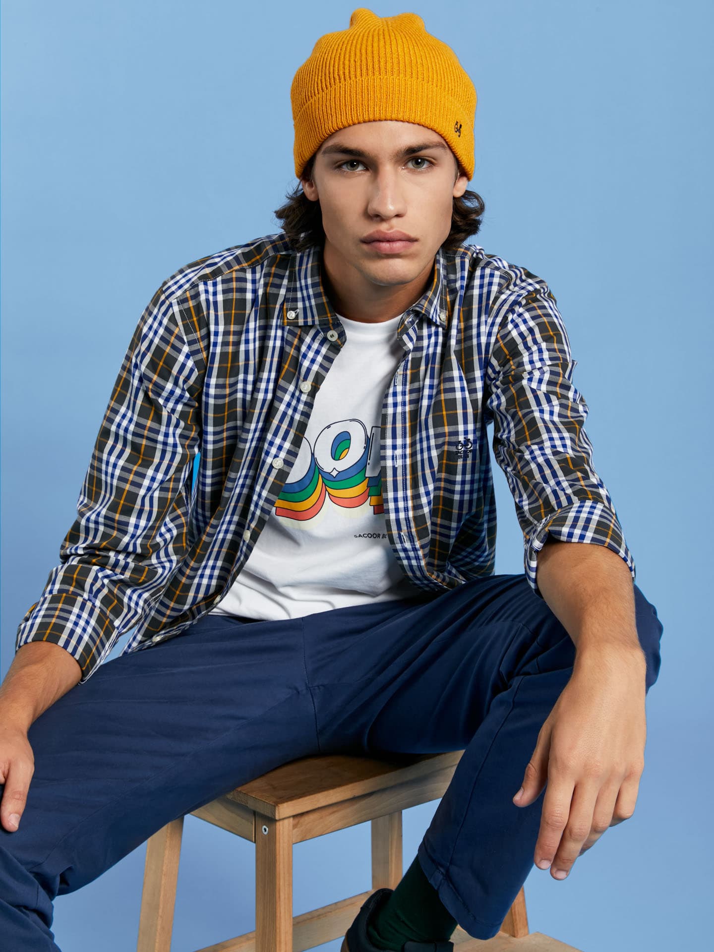 MenÂ´s slim shirt button down collar