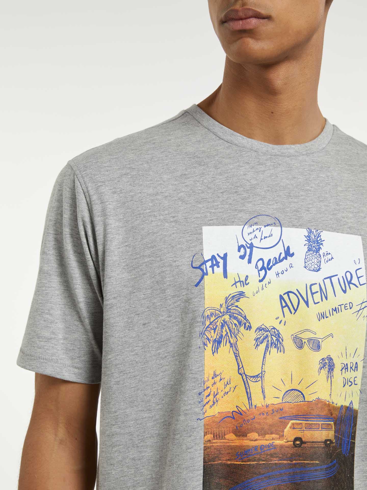 Man's T-shirt Stay by the beach