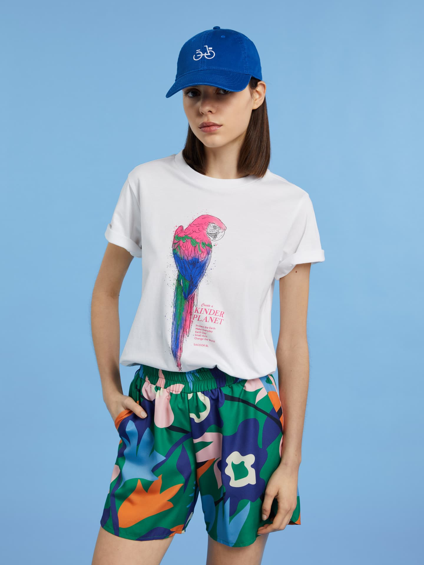 Woman's T-shirt Special Edition Parrow Biird