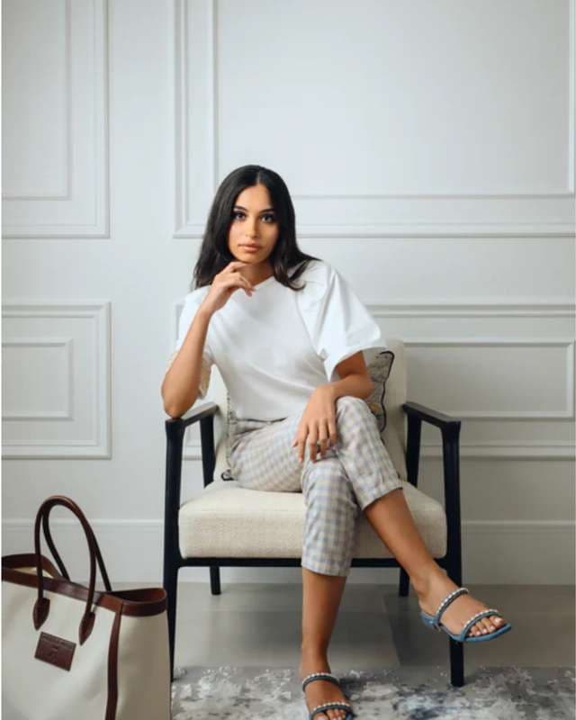 Women Marai Round Neck Embellished Sleeve Tshirt